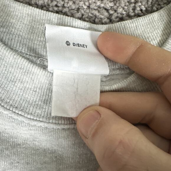 Vtg Mickey Mouse Sweatshirt Mens M Gray Mickey Football Graphic 90s Made in USA - Picture 4 of 8